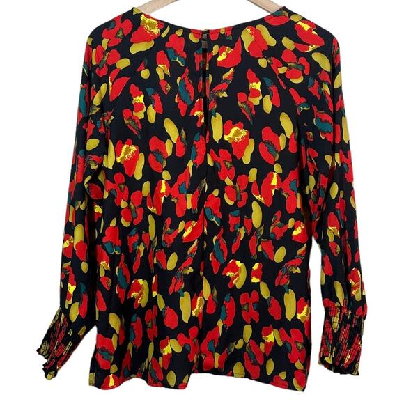 Evereve Allison Joy Reyna Leopard Smocked Long Sleeve Top NWT Size Small - Picture 4 of 9